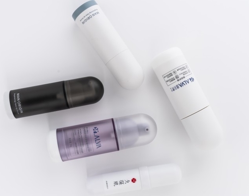 ΜΕΛΙΚΗΣ ΤΗΣ ΠΑΚΙΣΗΣ 30 ml μπουκάλια αντλίας χωρίς αέρα με οθόνη εκτύπωσης και καπάκι βίδας χύδην