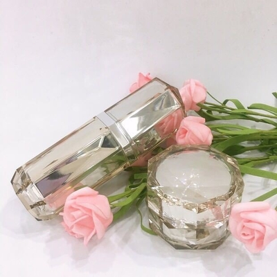 Ακρυλικό κολάρο Luxury Custom Skin Care Set με χωρητικότητα 15g 30g 50g 30ml 50ml 75ml
